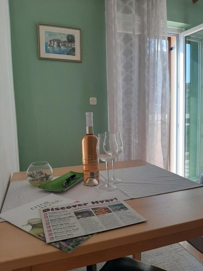Guest House Zaninovic Хвар Экстерьер фото